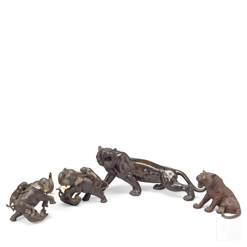 明治時代 銅象虎組兩件及銅虎兩件 | TWO BRONZE 'ELEPHANT AND TIGER' GROUPS AND TWO BRONZE TIGERS - 图1